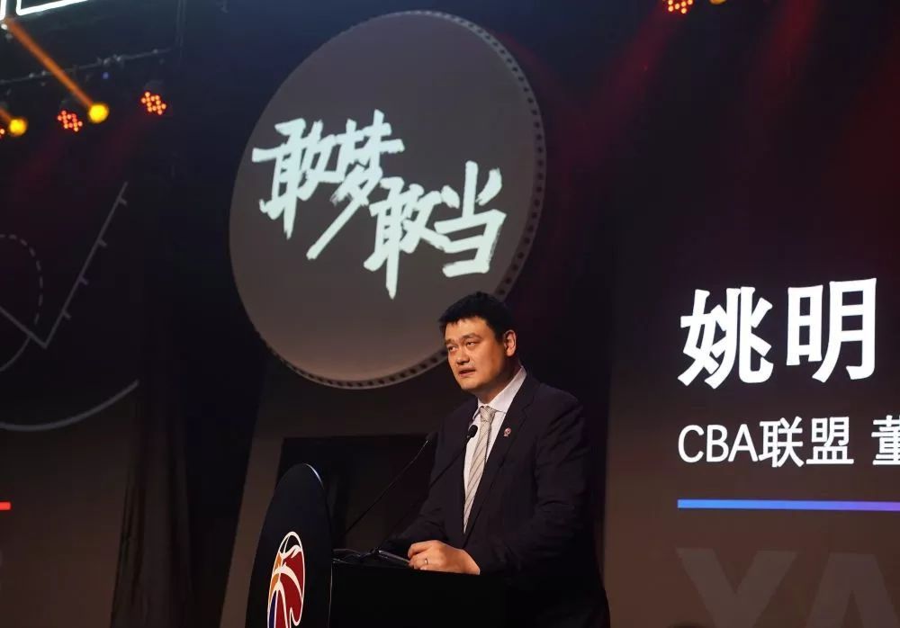 午夜成人在线视频